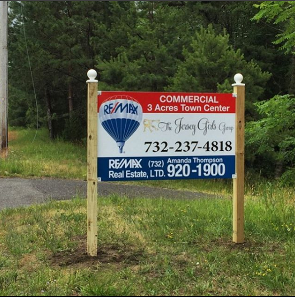 Real Estate Signs - Image 4